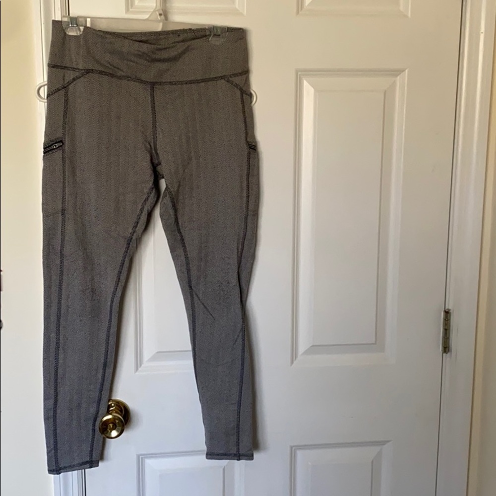 Leggings 7/8 length.